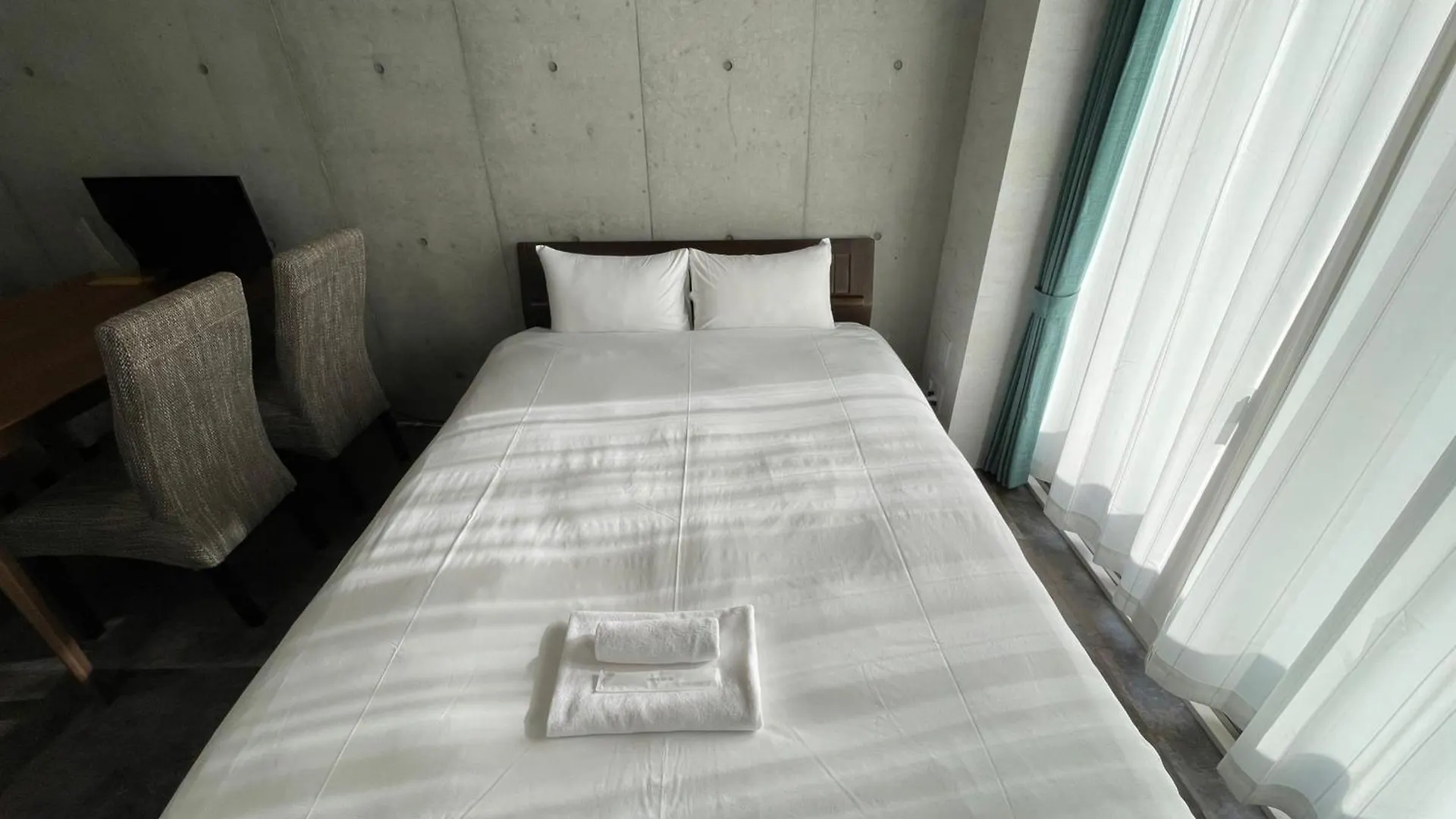 Wolf Pack Apartment 32 Osaka