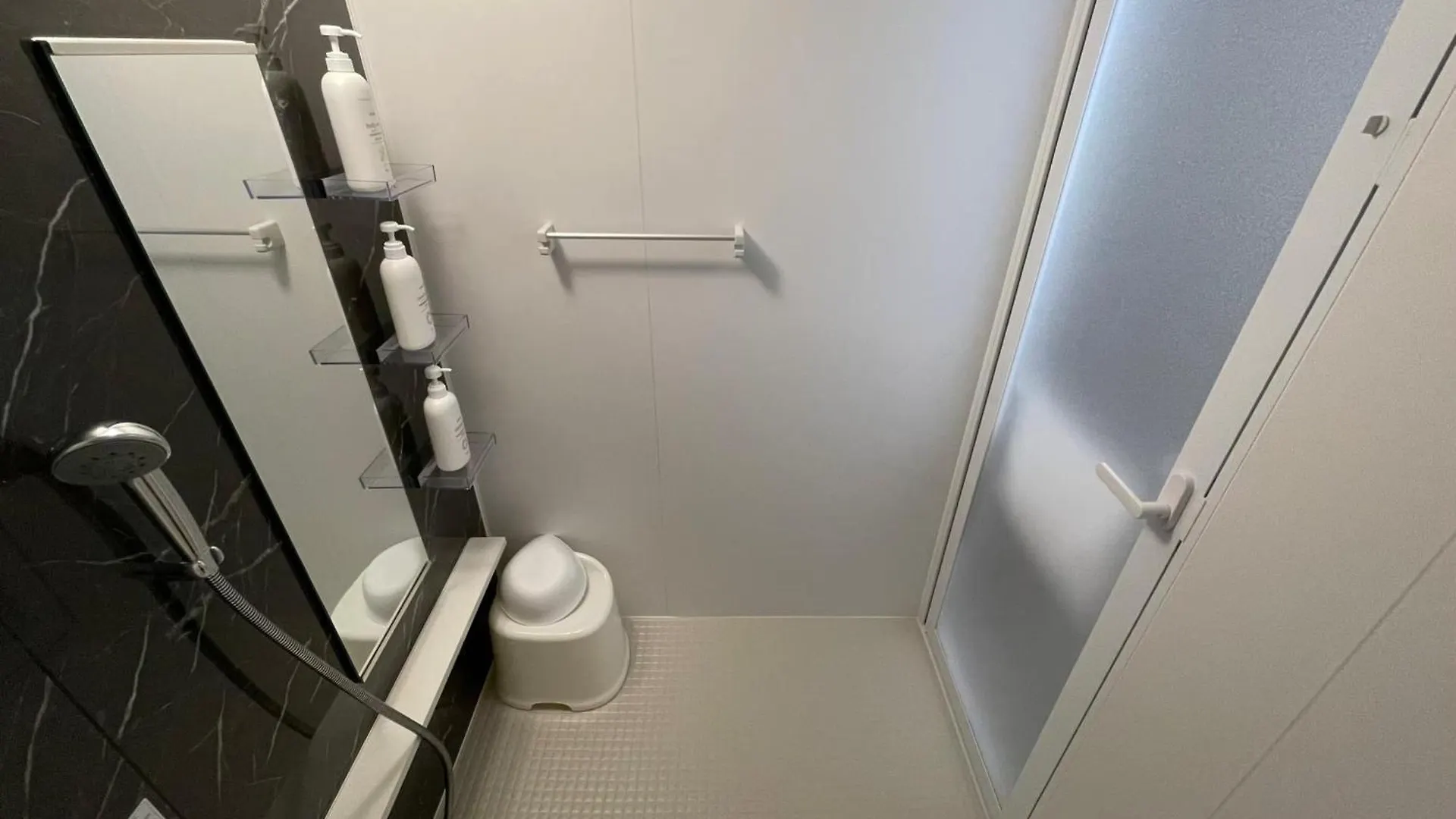Wolf Pack Apartment 32 Osaka Japan